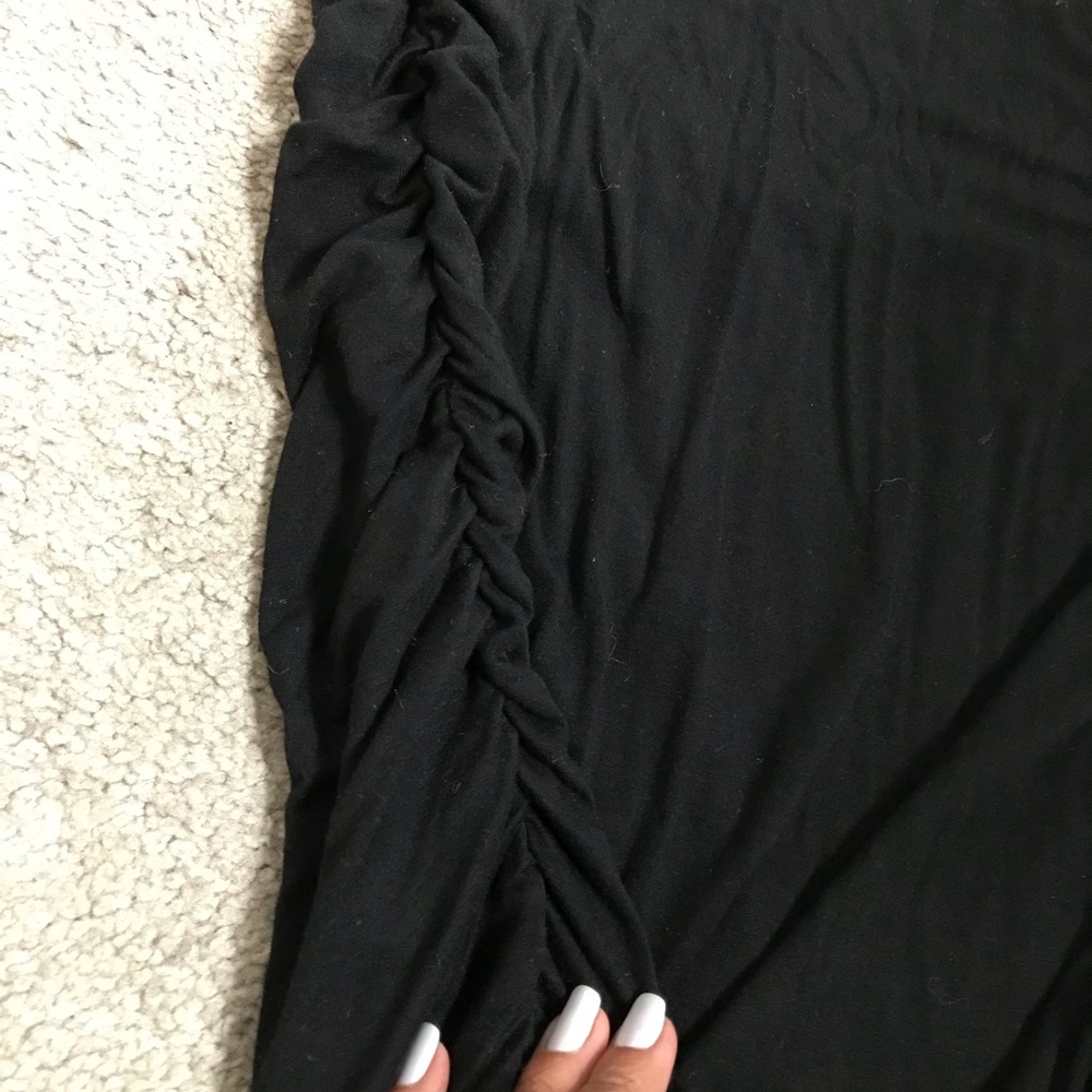 Side Ruched Maternity Dress - Picture 8 of 8